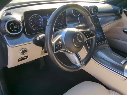 Used 2022 Mercedes-Benz C 300 C 300 image 13
