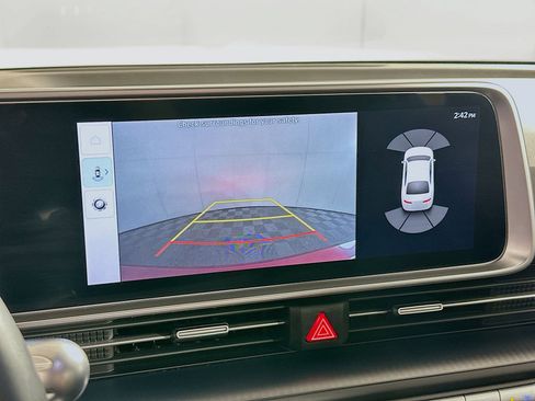 Used 2024 Hyundai Ioniq 6 SE image 23