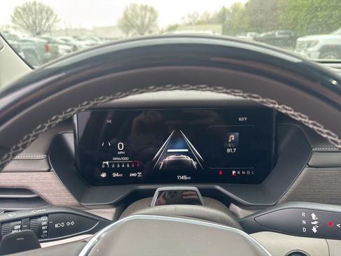 Certified 2024 GMC Acadia Denali w/ Super Cruise Package image 10