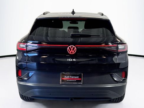 Used 2024 Volkswagen ID.4 Pro S image 6