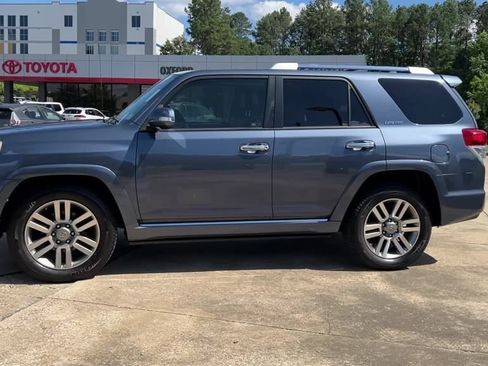 Used 2013 Toyota 4Runner Limited image 3