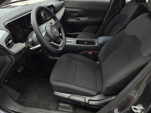 New 2026 Nissan Kicks S image 18