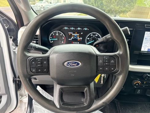 Used 2024 Ford F350 XL AWD/4WD image 17