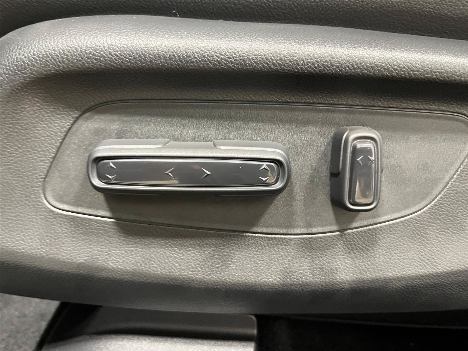 New 2027 Honda HR-V EX-L image 15