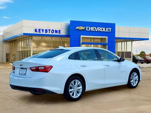Used 2024 Chevrolet Malibu LT FWD image 7