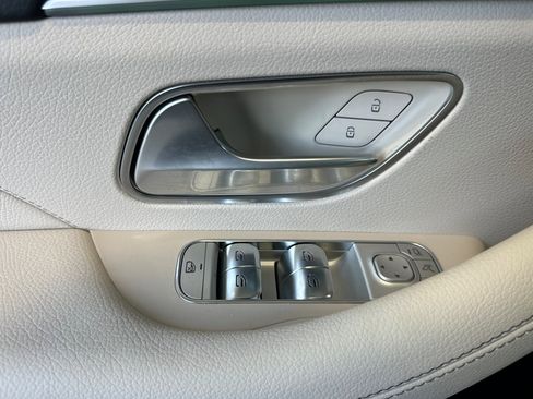 New 2026 Mercedes-Benz GLE 350 4MATIC image 11