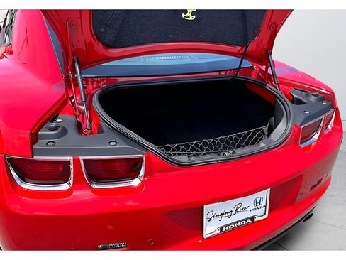 Used 2010 Chevrolet Camaro SS w/ RS Package RWD image 29