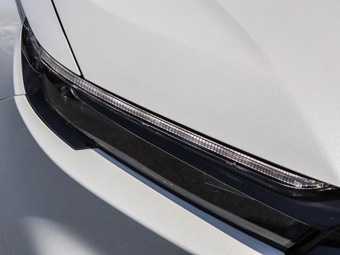 Certified 2025 Honda CR-V Sport-L image 6