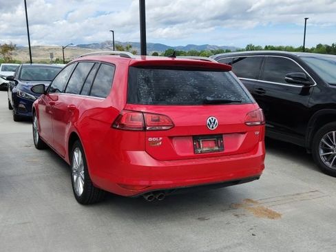 Used 2015 Volkswagen Golf TDI S FWD image 2