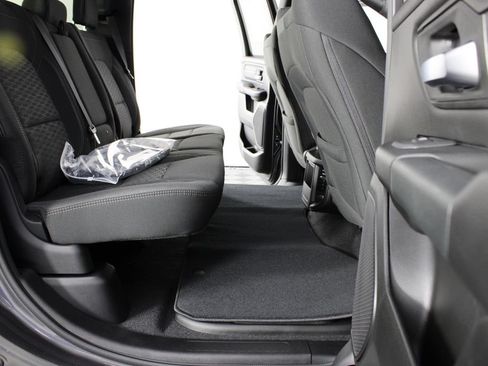 New 2026 RAM 1500 Tradesman AWD/4WD image 18