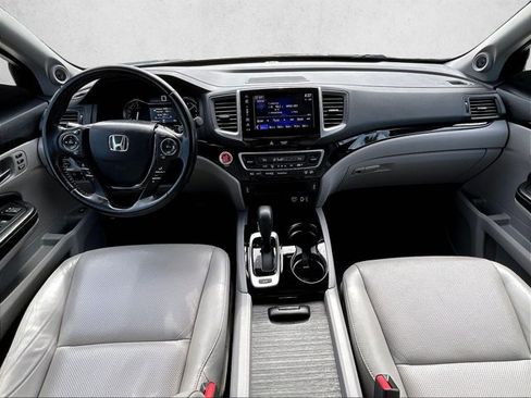 Used 2019 Honda Ridgeline RTL-E image 16