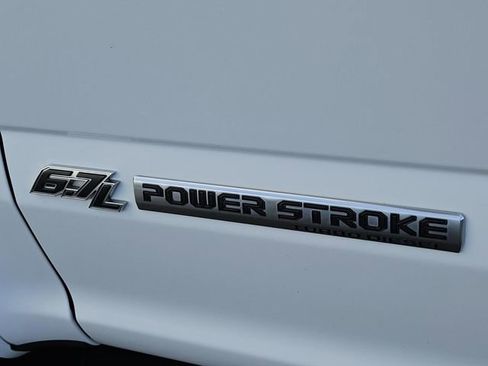 Used 2022 Ford F250 Lariat w/ Tremor Off-Road Package image 14