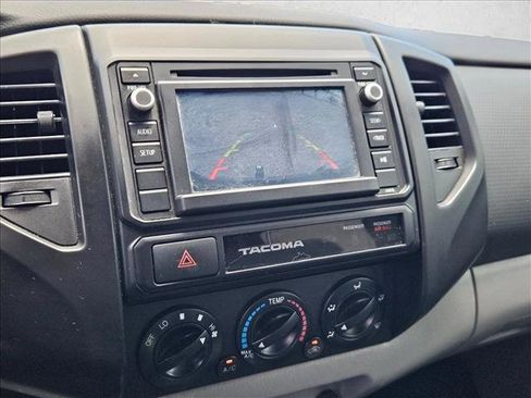 Used 2015 Toyota Tacoma PreRunner w/ Convenience Package RWD image 12
