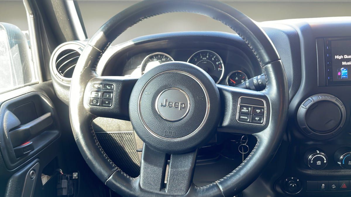 Used 2017 Jeep Wrangler Unlimited Sport w/ Quick Order Package 24S AWD/4WD image 12