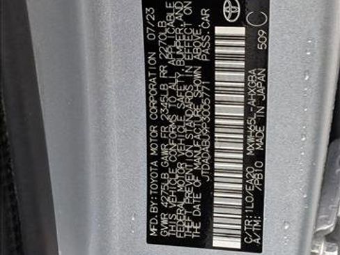 Certified 2023 Toyota Prius XLE image 25