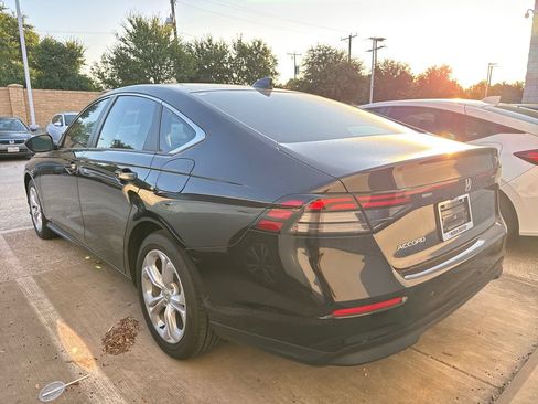Used 2026 Honda Accord LX image 7