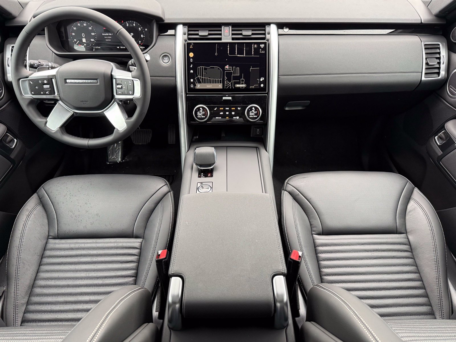 New 2026 Land Rover Discovery S AWD/4WD image 22