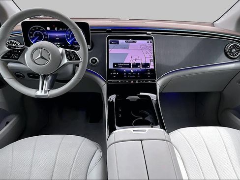 Certified 2023 Mercedes-Benz EQE 350+ 4MATIC SUV image 16