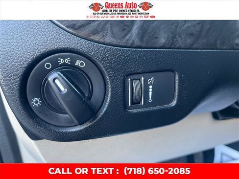 Used 2019 Dodge Grand Caravan SE FWD image 44