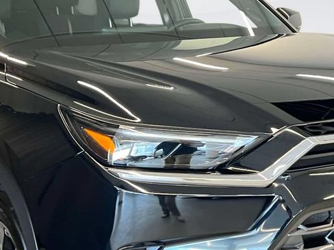 Used 2025 Toyota Grand Highlander AWD Hybrid image 9