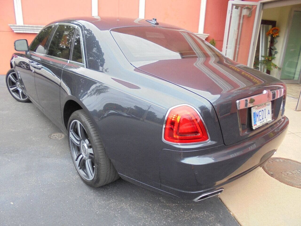 Used 2011 Rolls-Royce Ghost RWD image 32