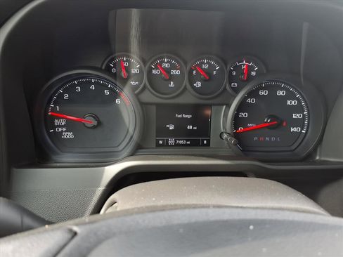 Used 2022 Chevrolet Silverado 1500 Custom Trail Boss w/ LPO, Dark Essentials Package image 23