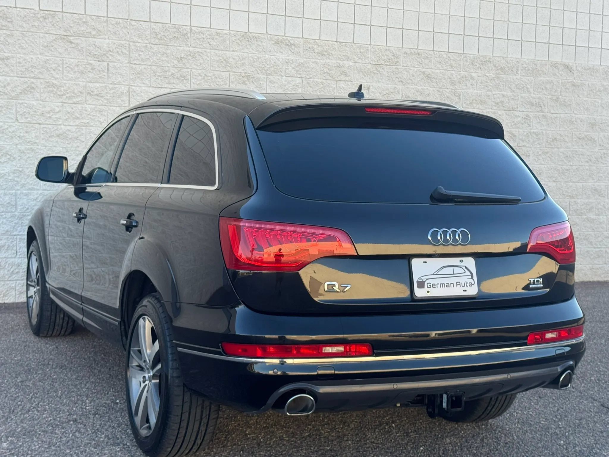 Used 2015 Audi Q7 TDI Premium Plus w/ Premium Plus Package AWD/4WD image 6
