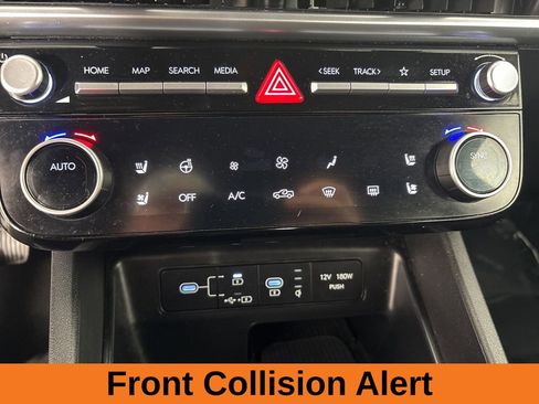 Used 2025 Hyundai Santa Cruz Limited image 18