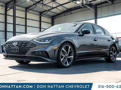 Used 2022 Hyundai Sonata SEL Plus w/ Preferred Accessory Package FWD image 1