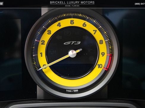 Used 2022 Porsche 911 GT3 RWD image 27