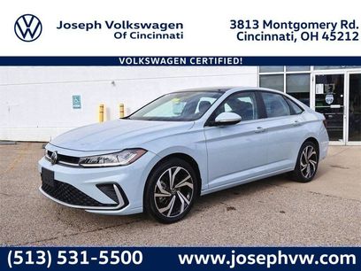 Certified 2025 Volkswagen Jetta SEL