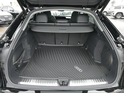 New 2025 Audi Q5 Premium Plus image 17