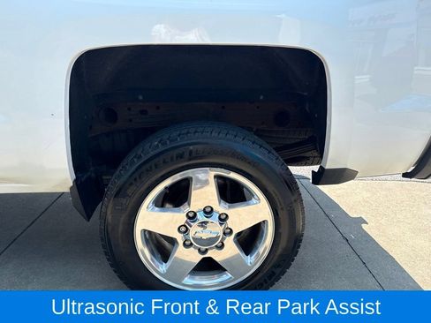 Used 2015 Chevrolet Silverado 2500 High Country w/ Duramax Plus Package AWD/4WD image 6