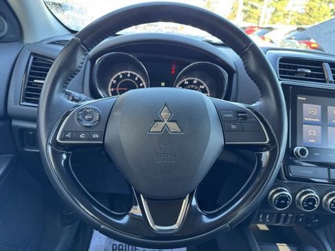 Used 2021 Mitsubishi Outlander Sport SE image 18