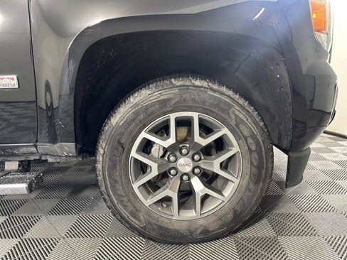 Used 2019 GMC Canyon All Terrain w/ Trailering Package image 9