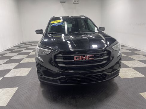 Used 2020 GMC Terrain SLE w/ Elevation Edition image 7