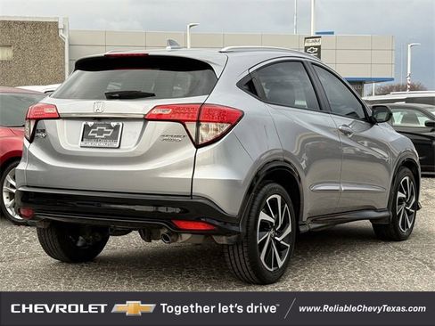 Used 2019 Honda HR-V Sport image 6