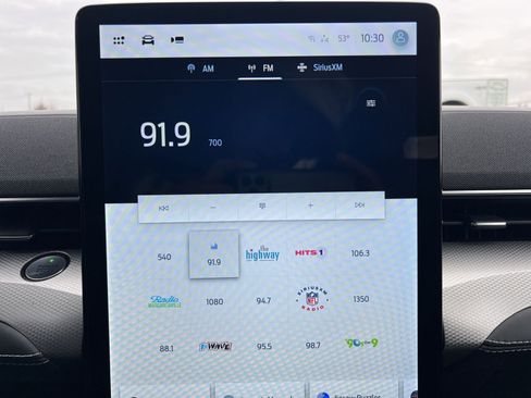 Used 2021 Ford Mustang Mach-E Select image 18