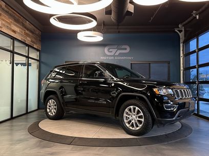 Used 2021 Jeep Grand Cherokee Laredo