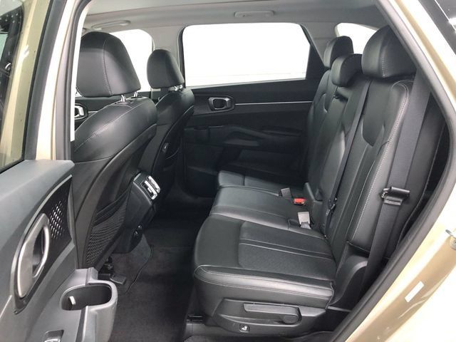 Used 2021 Kia Sorento S w/ Panoramic Sunroof Package AWD/4WD image 27