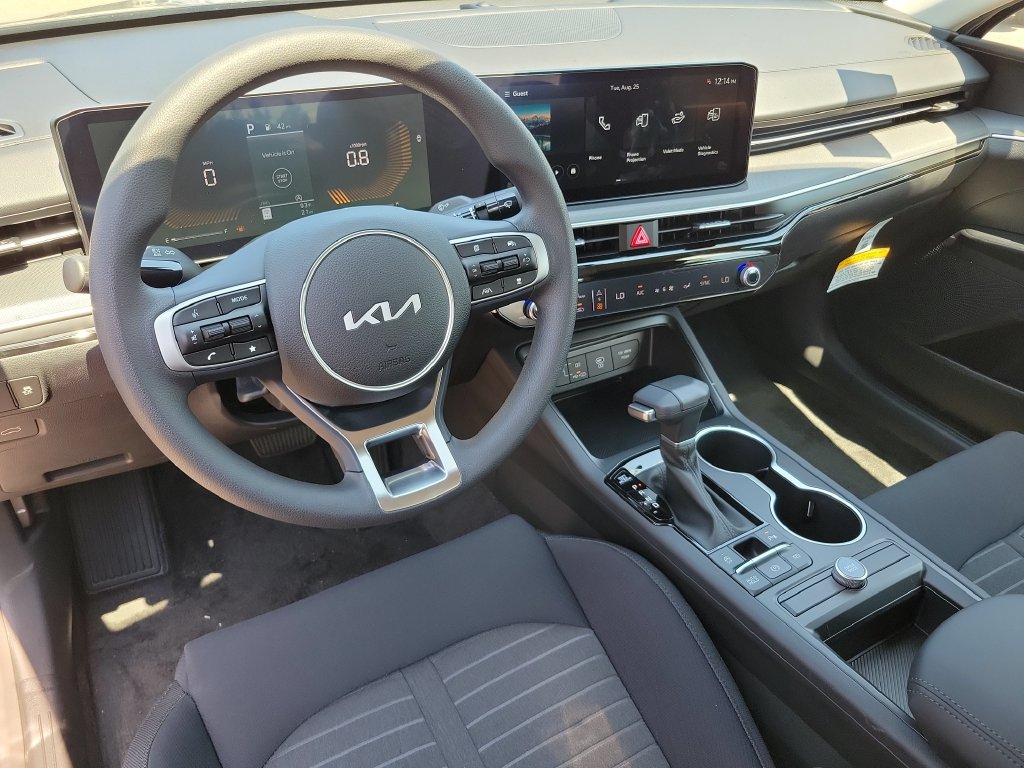 New 2026 Kia K5 LXS FWD image 10