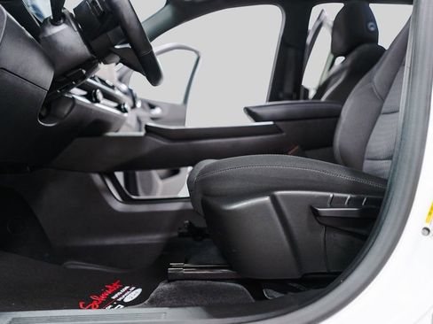 Used 2025 Chevrolet Equinox LT image 25