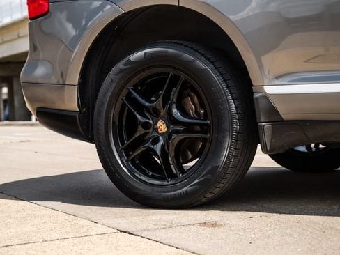 Used 2008 Porsche Cayenne AWD/4WD image 45