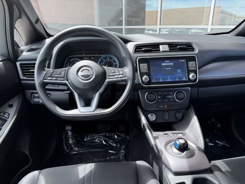Used 2025 Nissan Leaf S FWD image 16