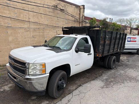 Used 2011 Chevrolet Silverado 3500 W/T RWD image 13