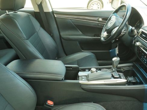Used 2017 Lexus GS 350 RWD image 10
