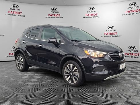 Used 2022 Buick Encore Preferred w/ Safety Package AWD/4WD image 1