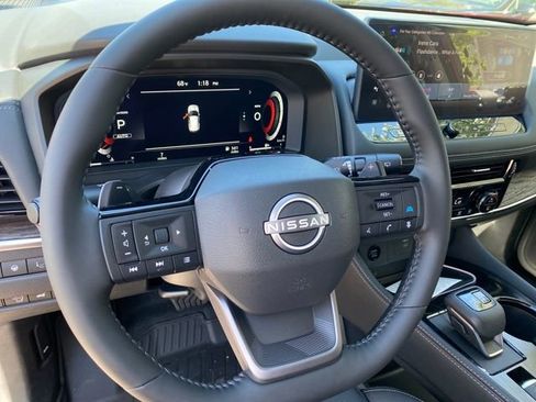 New 2026 Nissan Rogue Platinum w/ Platinum Premium Package image 12