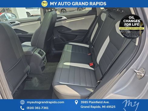 Used 2025 Volkswagen Taos SEL w/ Black Wheel Plus Package AWD/4WD image 27