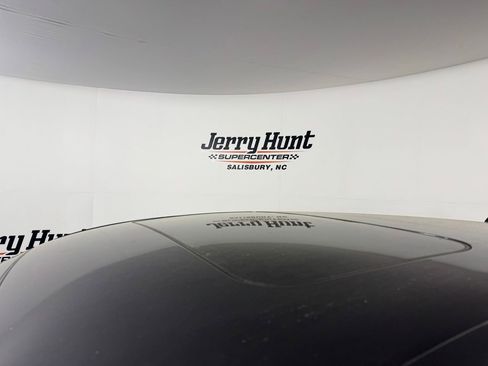 Used 2024 Honda HR-V EX-L image 6